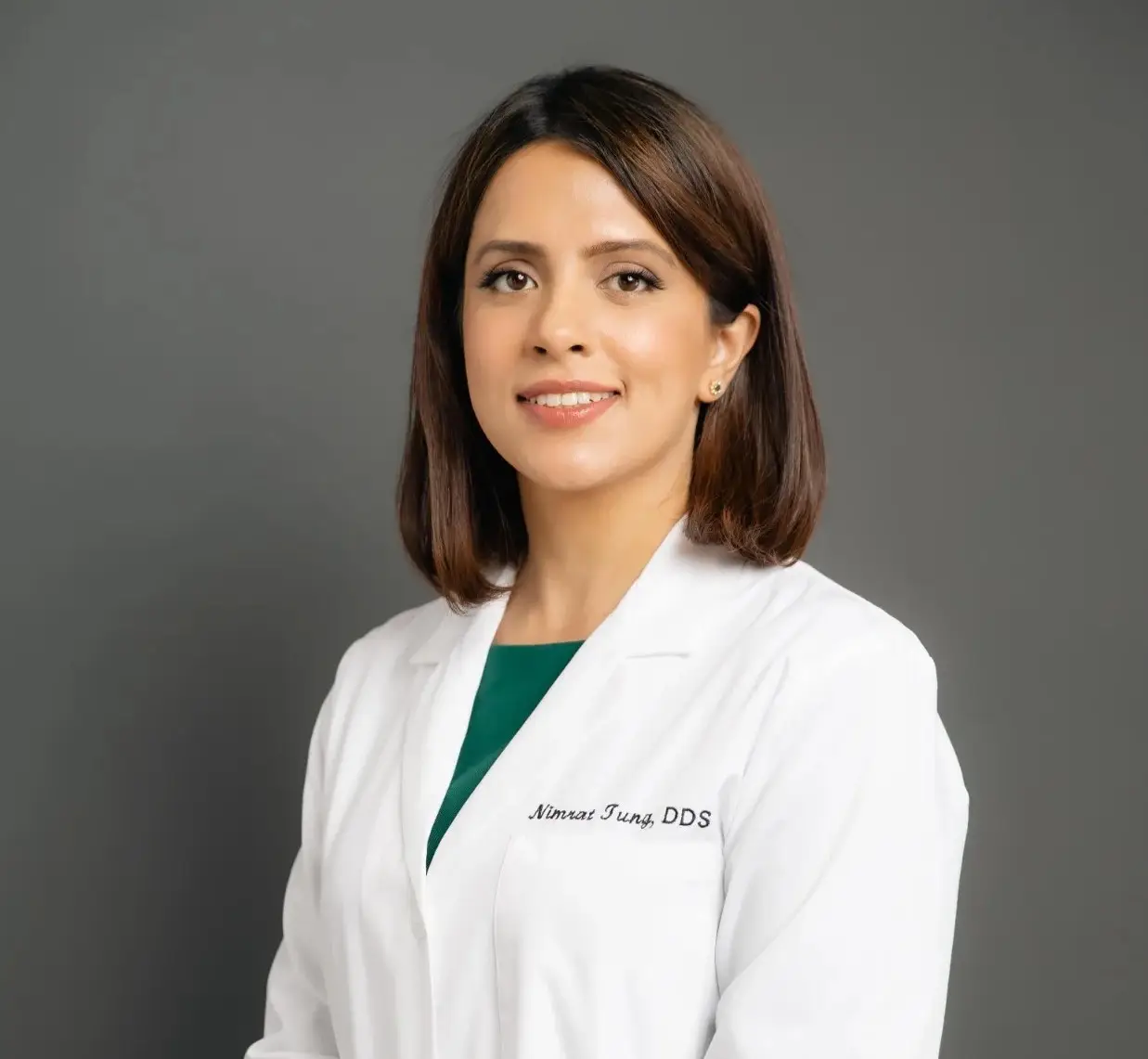 Dr. Nimrat Tung